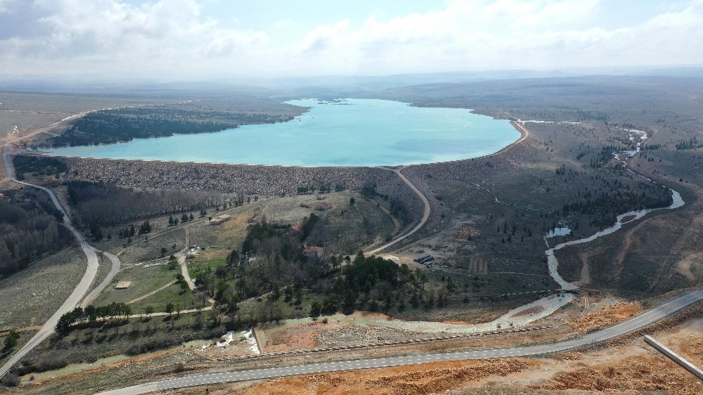 Karaman’da sulama sezonu başladı 