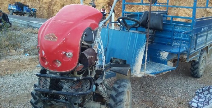 Karaman’da trafik kazası: 1 kişi hayatını kaybetti, 2 kişi yaralı