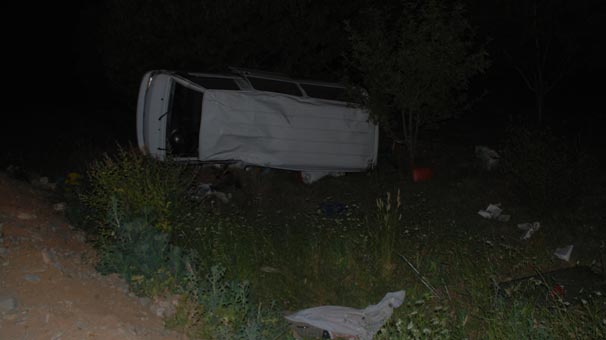 Karaman’da trafik kazası: 1 ölü, 4 yaralı