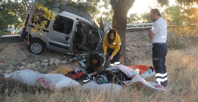 Karaman'da trafik kazası: 2 ölü, 2 yaralı