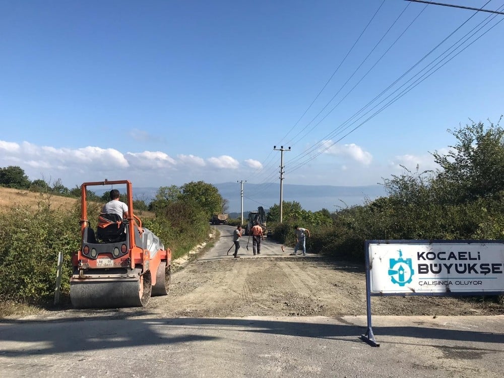 Karamürsel köy yollarına kış bakımı 