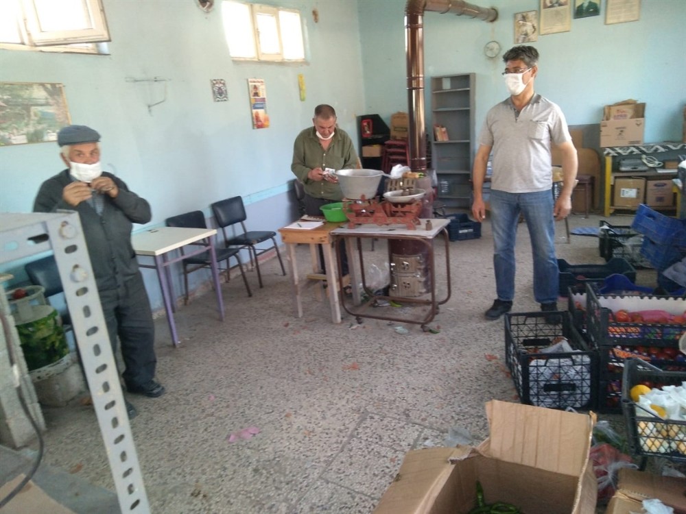 Karantinadaki köye “Vefalı” destek 