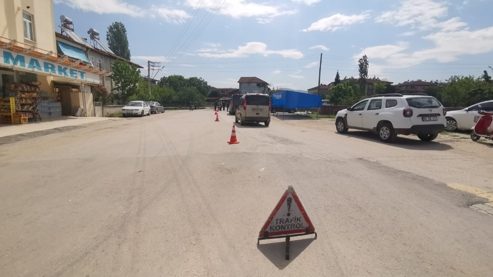 Karantinadan firar edenlerin olduğu mahallede süre uzatıldı 
