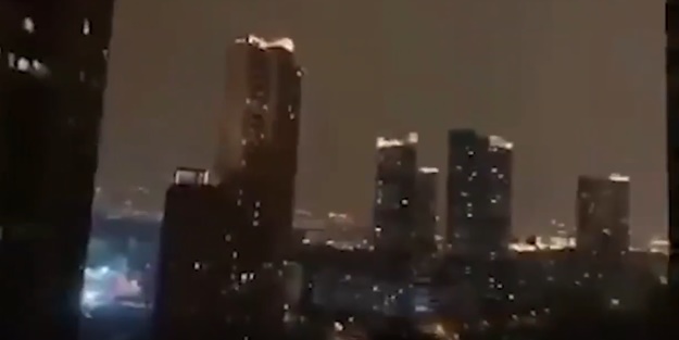 Karantinaya alınan Vuhan'da tüyler ürperten görüntü!