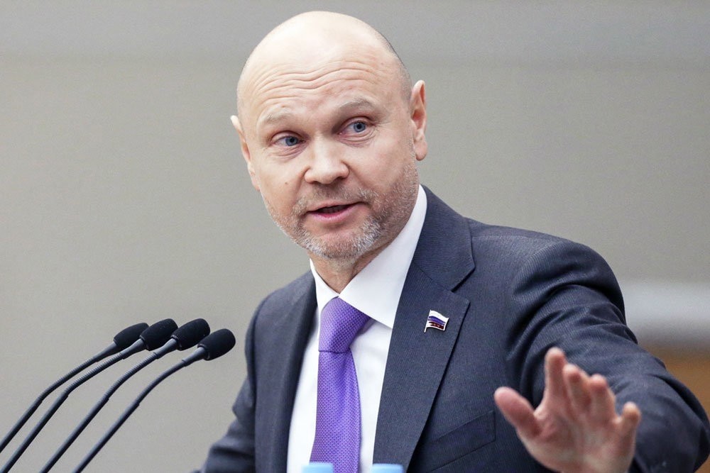 Karantinayı reddeden Rus milletvekiline Meclise giriş yasağı 