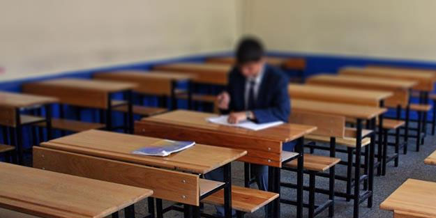 Karar resmen açıklandı! Devamsızlık yapan öğrencinin velisine para cezası