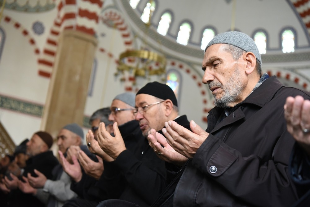 Karatay Belediyesi Sarıkamış Şehitlerini andı 