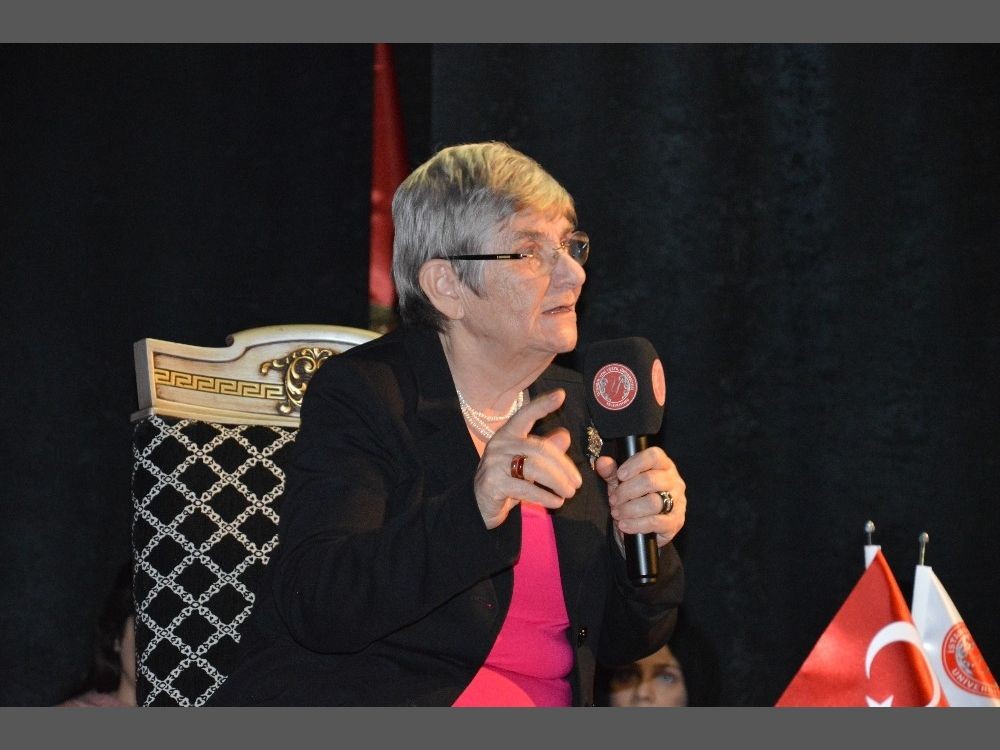 Karatay: Şeker ve kanser genetik değil