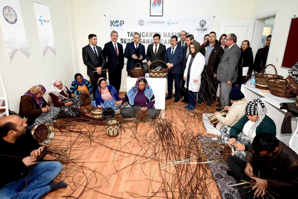 Karatay’da hasır ve sepet sanatı yeniden canlandı 