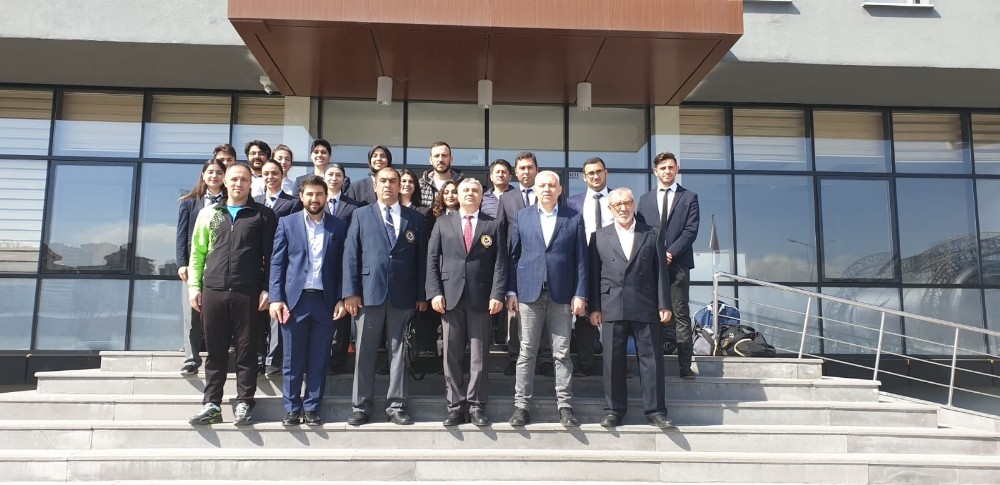 Karate Aday Hakem Kursu Sona Erdi 