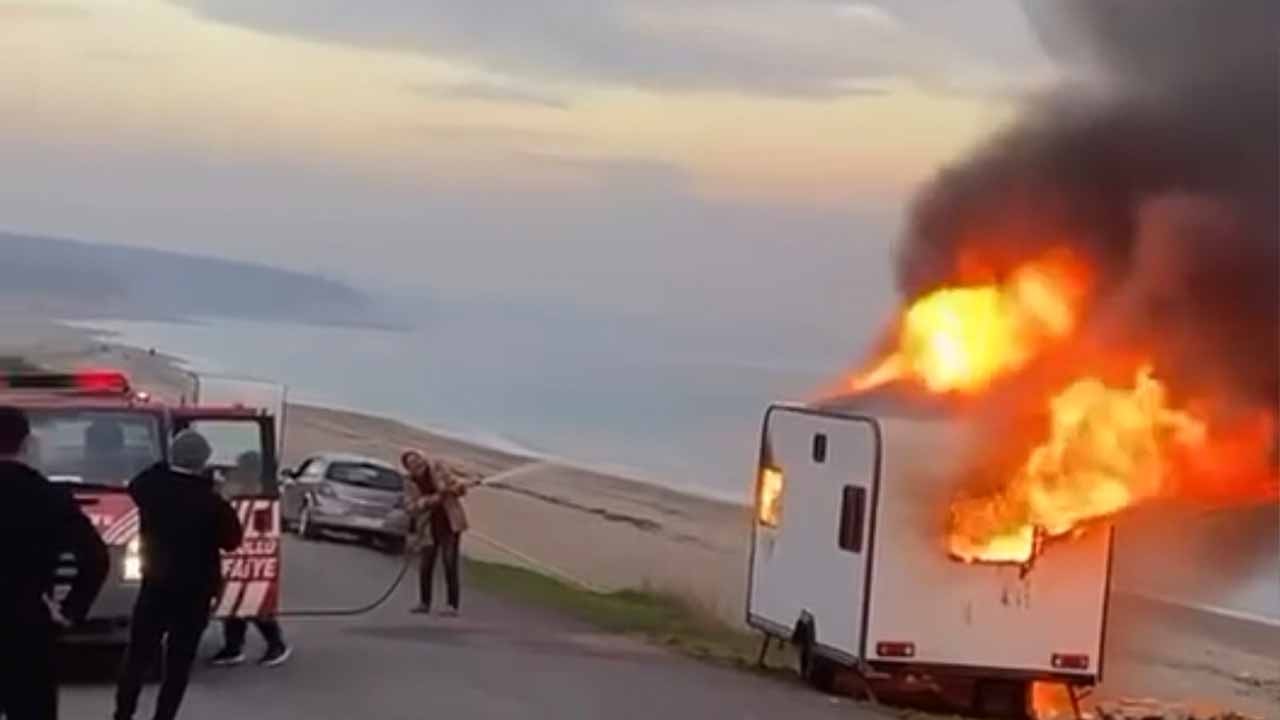 Karavanda alevler gökyüzünü kapladı! Mahalle ayağa kalktı