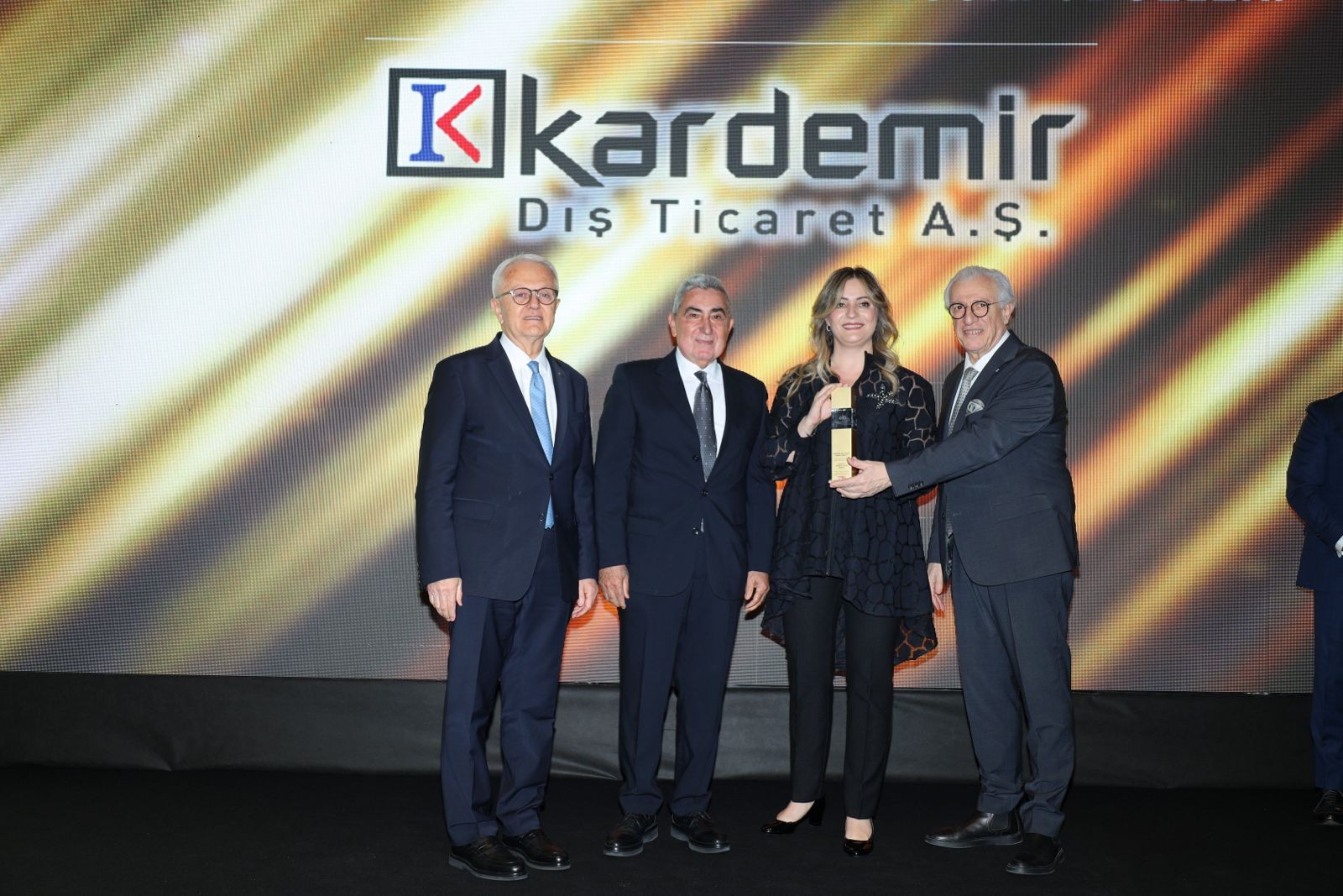 Kardemir Çelik ihracatta gücünü altın kategori ödülüyle tescilledi