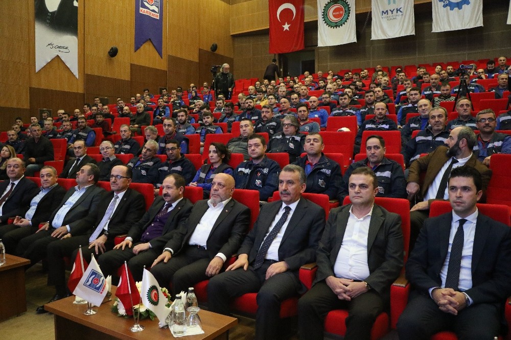 KARDEMİR’de Mesleki Yeterlilik Belge töreni 