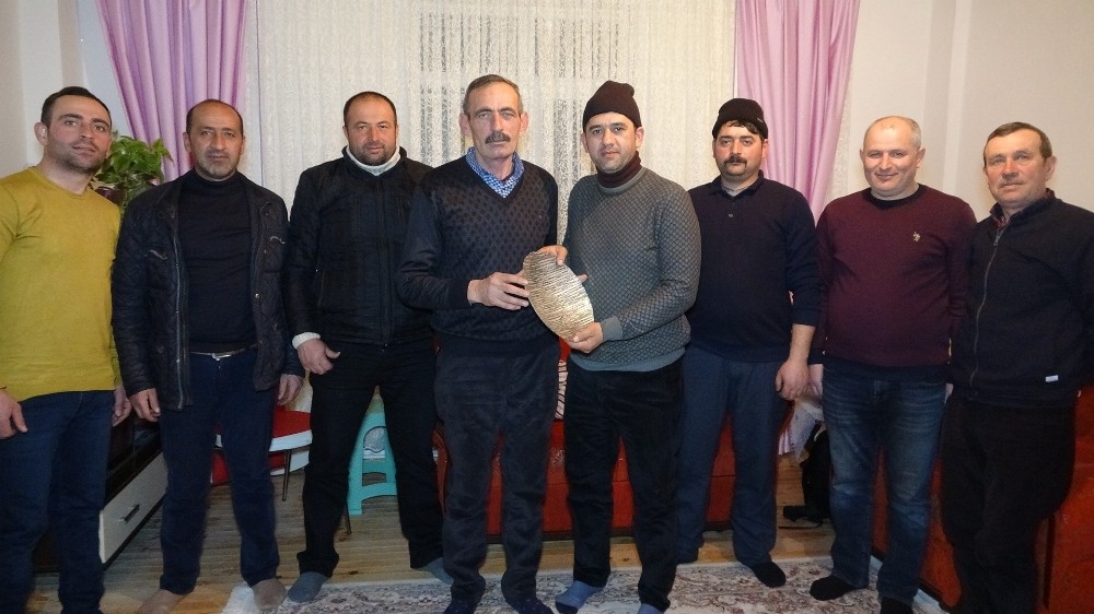 Kardeş muhtar oldular 