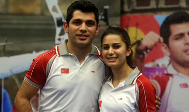 Kardeş okçular dünya arenasında