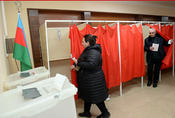 Kardeş ülke Azerbaycan sandık başında! Cumhurbaşkanı seçimi için oy verme işlemi başladı