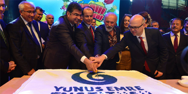 Bosna Hersek 23 Nisan Çocuk Bayramı'nı kutladı