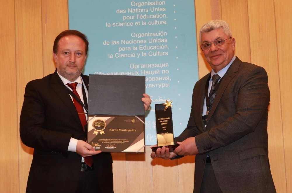 Karesi Belediyesi’ne Uluslararası İdealkent ödülü 