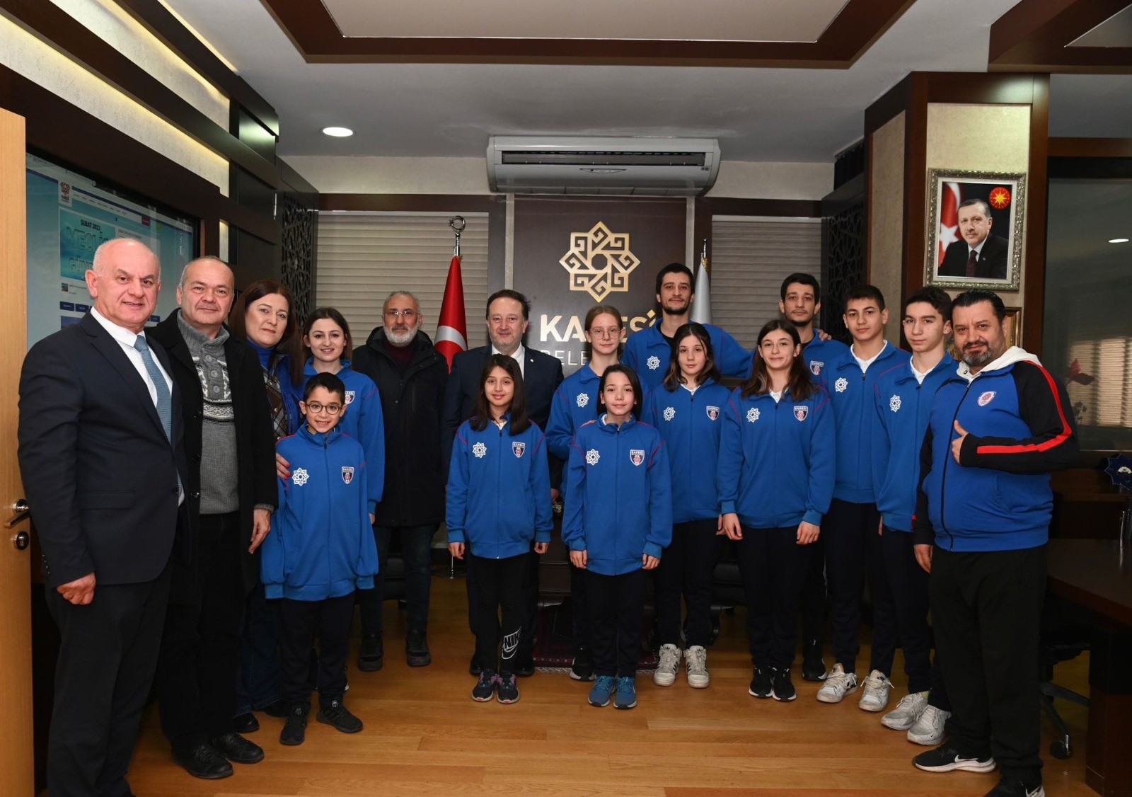 Karesi milli sporcular yetiştiriyor