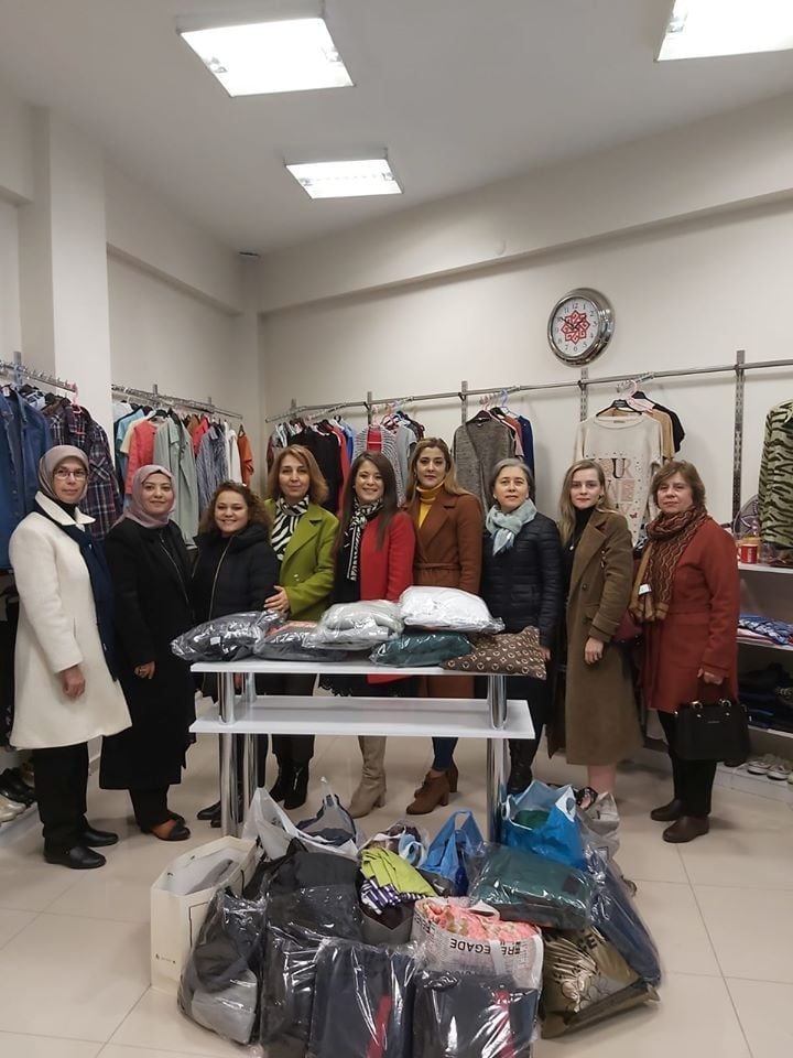 Karesili kadınlardan Sosyal Market’e tam destek 