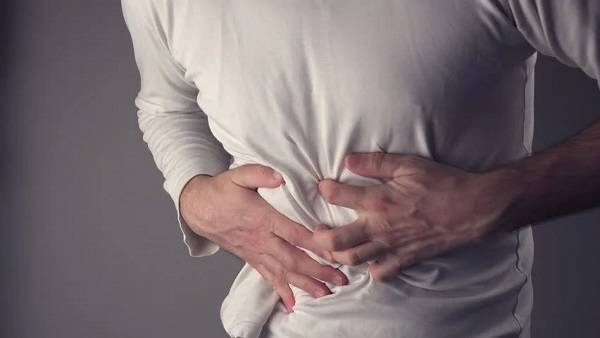 Karın ağrısı ishal korona belirti olabilir mi? Mide bulantısı korona belirtisi mi?