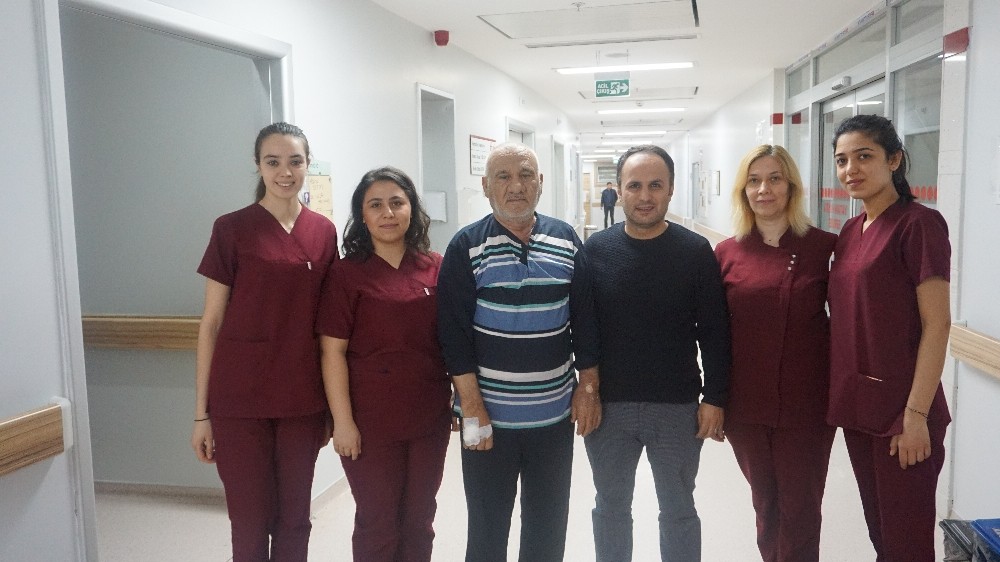 Karın ağrısı şikayetiyle gitti, böbreğinde tümör çıktı 