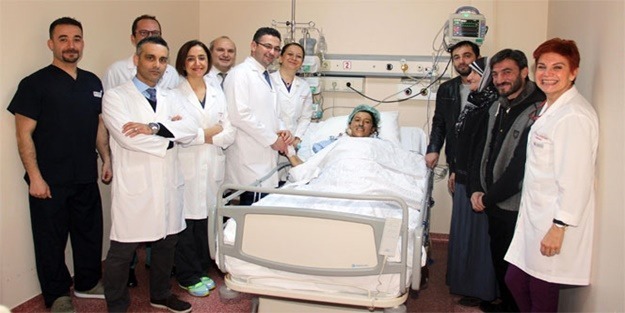 Karnı ağrıyordu, karaciğer nakli oldu!