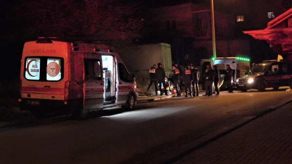 Karısını saçından sürükleyerek boş araziye götürdü! Başını keserek öldürdü