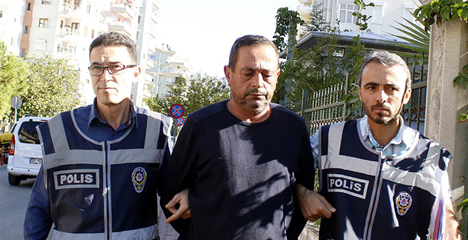 Karısını ve kızını öldüren adam yakalandı