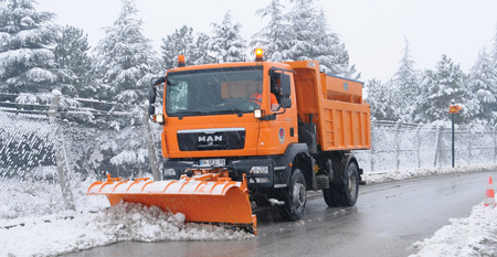 Karla mücadele ekibine teşekkür etti