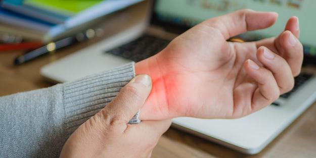 Karpal tünel sendromu nedir, belirtileri nelerdir? Karpal tünel sendromu kadınlarda daha sık görülüyor