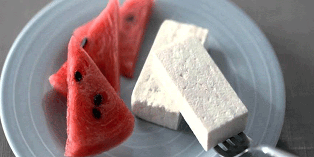 Karpuz-peynir yiyenler dikkat! Uzman isim uyardı