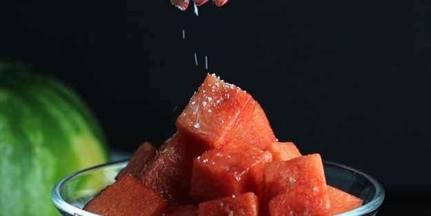 Karpuza tuz dökerseniz...