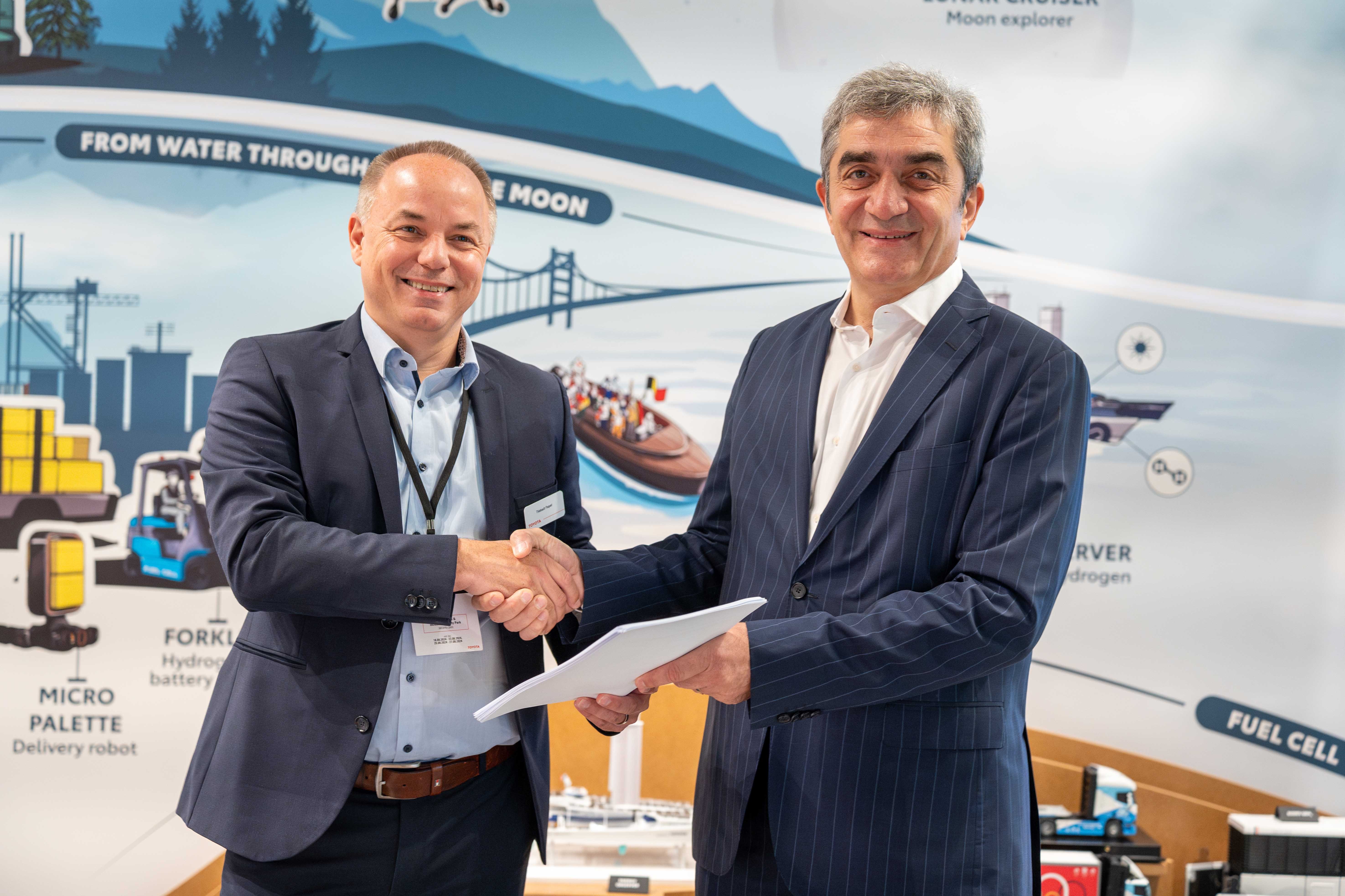 Karsan ve Toyota Motor Europe'dan dev işbirliği!