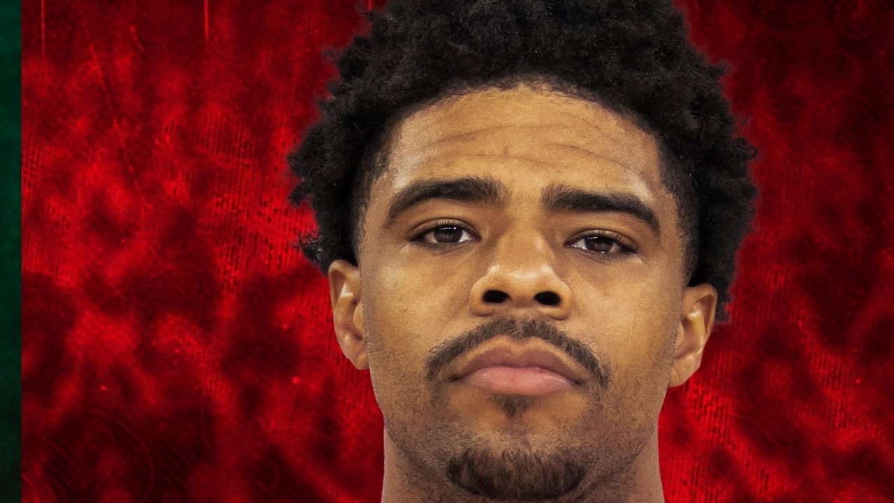 Karşıyaka, Mike Smith'i kadrosuna kattı