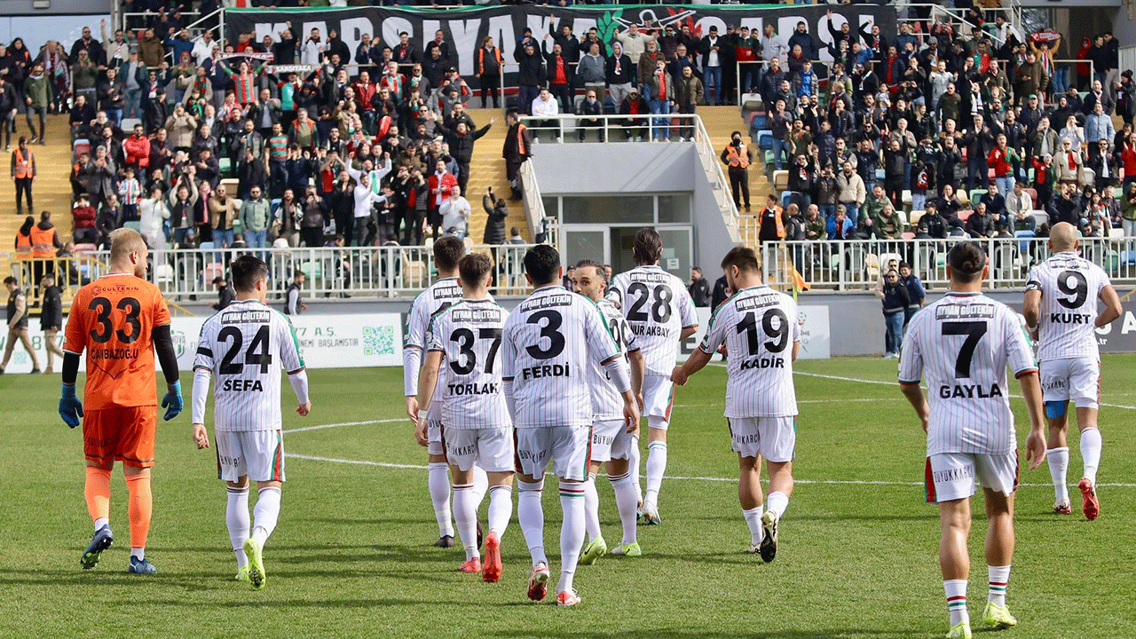 Karşıyaka’ya şok ceza! Taraftar tepki çekti