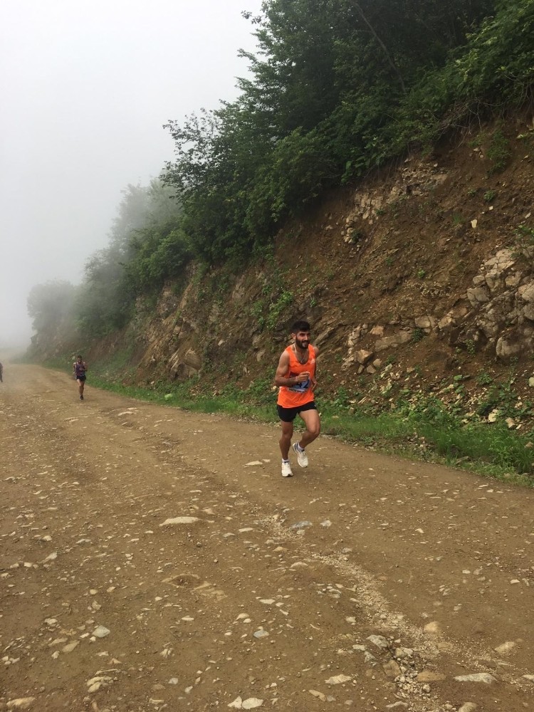 Kars’lı atlet Trabzon’da 4’üncü oldu 