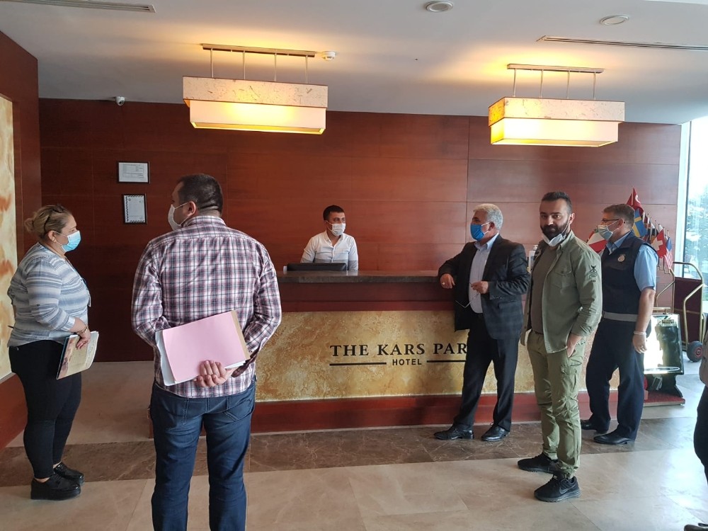 Kars’ta açık olan oteller denetlendi 