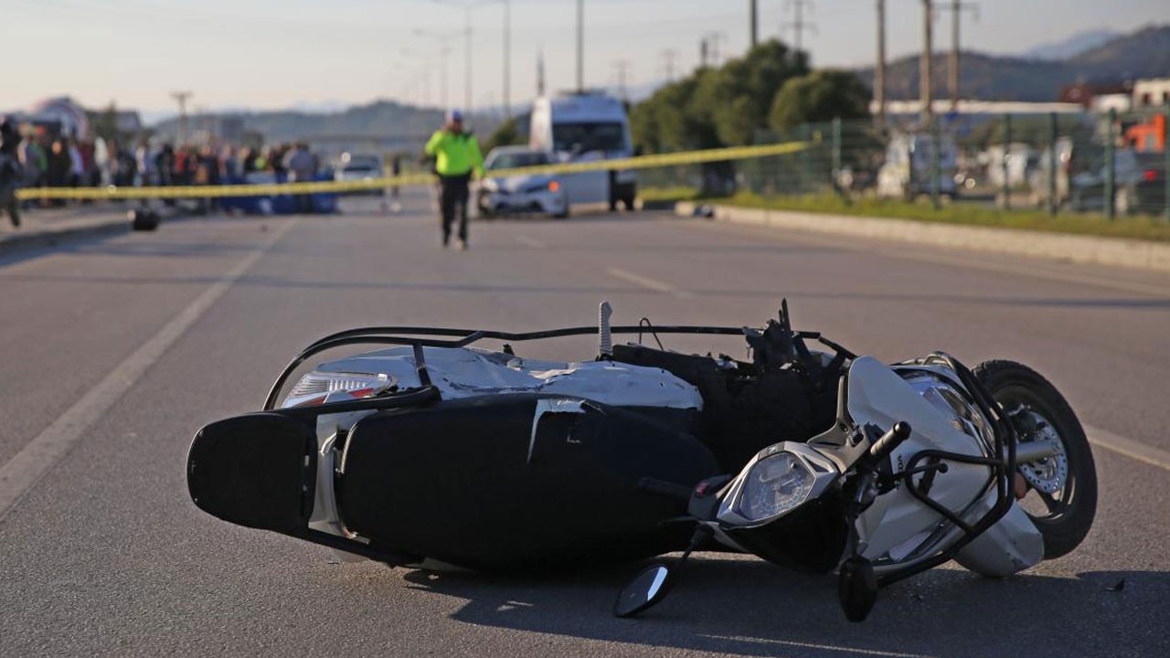 Kars’ta feci kaza! Genç sürücü hayatını kaybetti