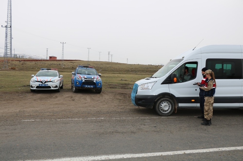 Kars’ta, güvenli eğitim uygulaması 