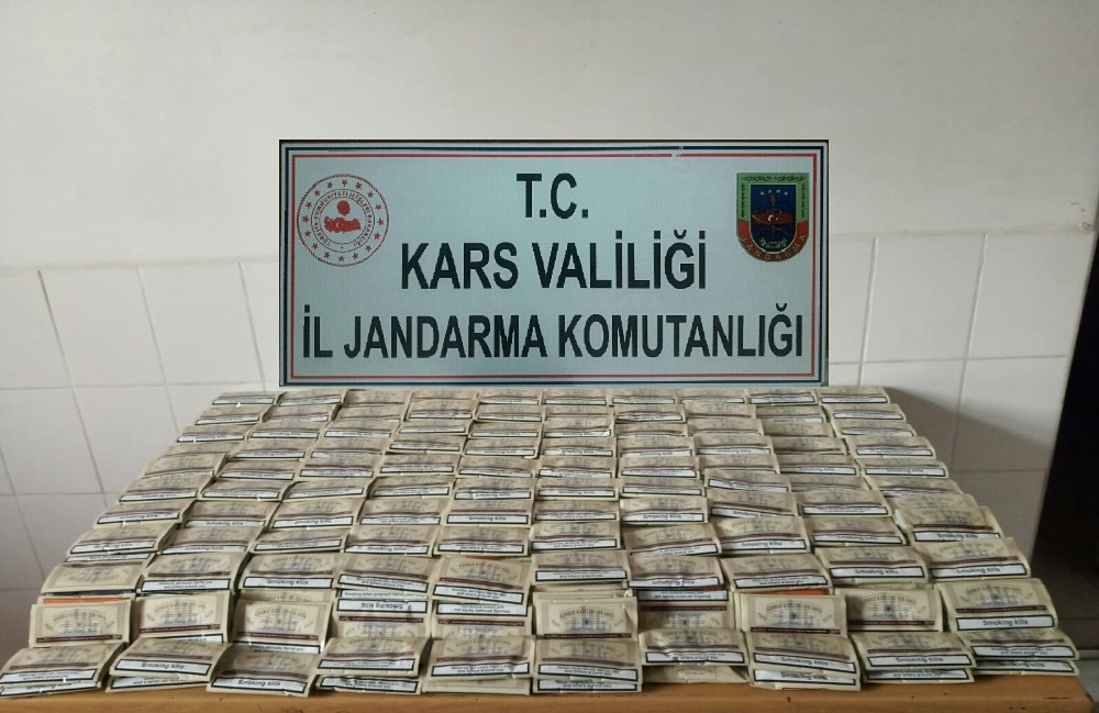 Kars’ta jandarma sigara kaçakçılarına geçit vermiyor 
