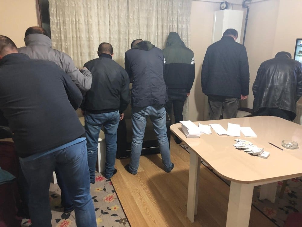 Kars’ta kumar aşkı sınır tanımıyor 