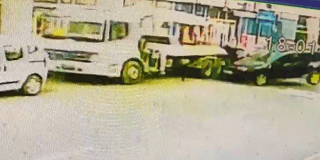Kars'ta ölümlü kaza! O anlar böyle görüntülendi