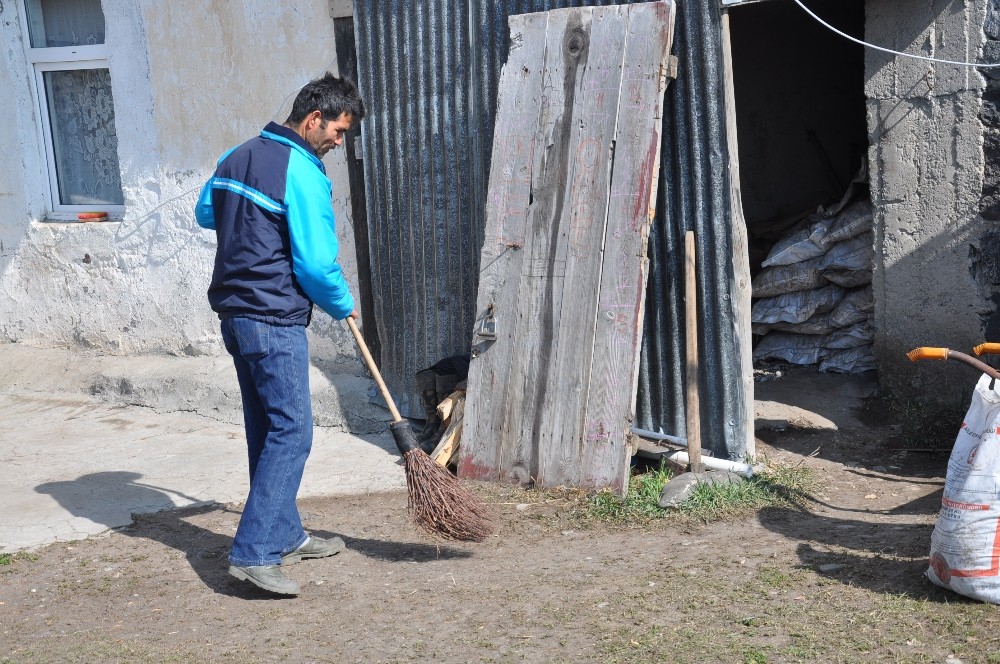 Kars’ta yaşayan 6 nüfuslu çobandan 