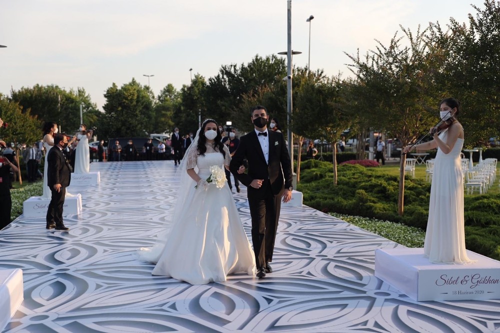 Kartal Belediye Başkanı Gökhan Yüksel dünya evine girdi 