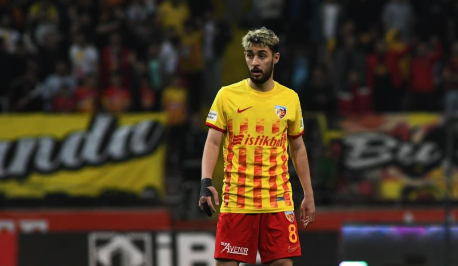 Kartal Kayra Kayserispor’dan ayrıldı