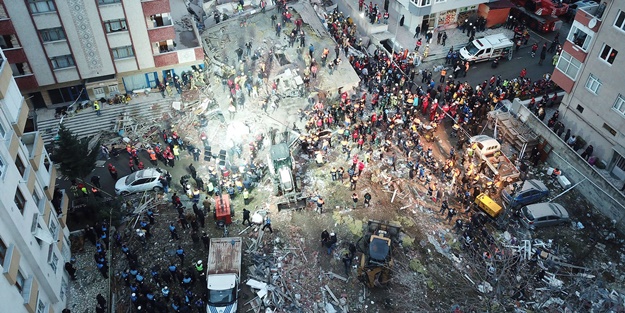 Kartal'da çöken binadan sonra şikayetler arttı