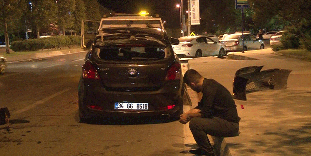 Kartal'da hız yapan araç ağaca çarptı