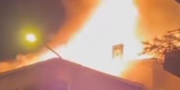 Kartal'da metruk bina avellere teslim oldu