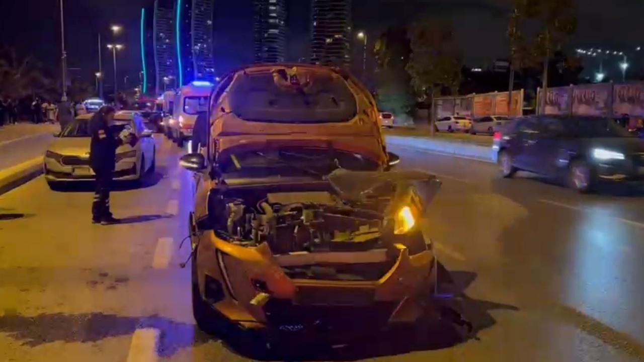 Kartal'da Zincirleme Kaza: 3 Kişi Yaralandı